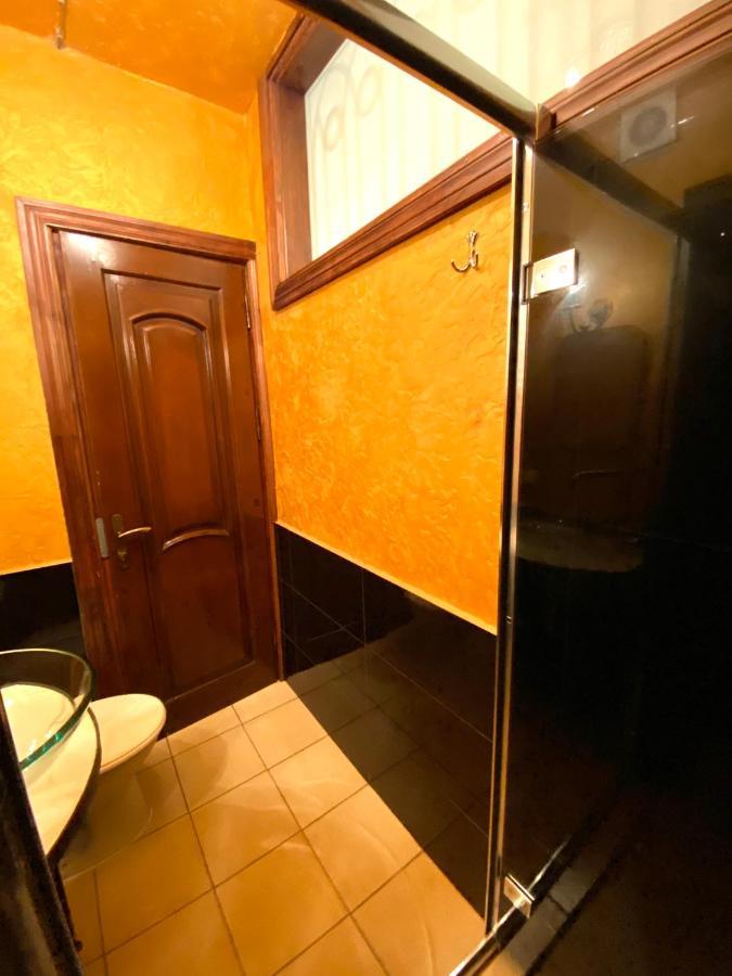 Апартаменти На Вул. Лесі Українки 19/4 Lviv Dış mekan fotoğraf