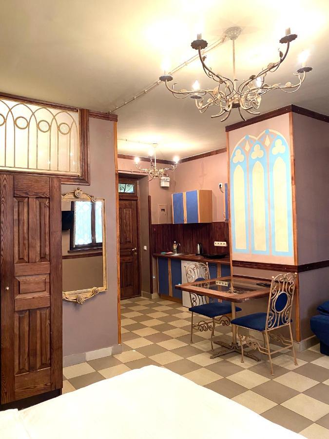 Апартаменти На Вул. Лесі Українки 19/4 Lviv Dış mekan fotoğraf